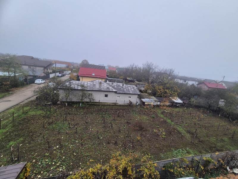 Dambovita, Darza, Crevedia